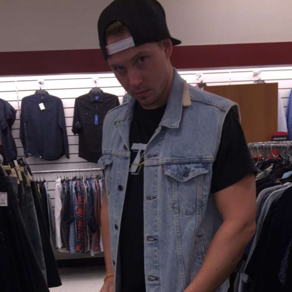 Meet your Posher, Teag